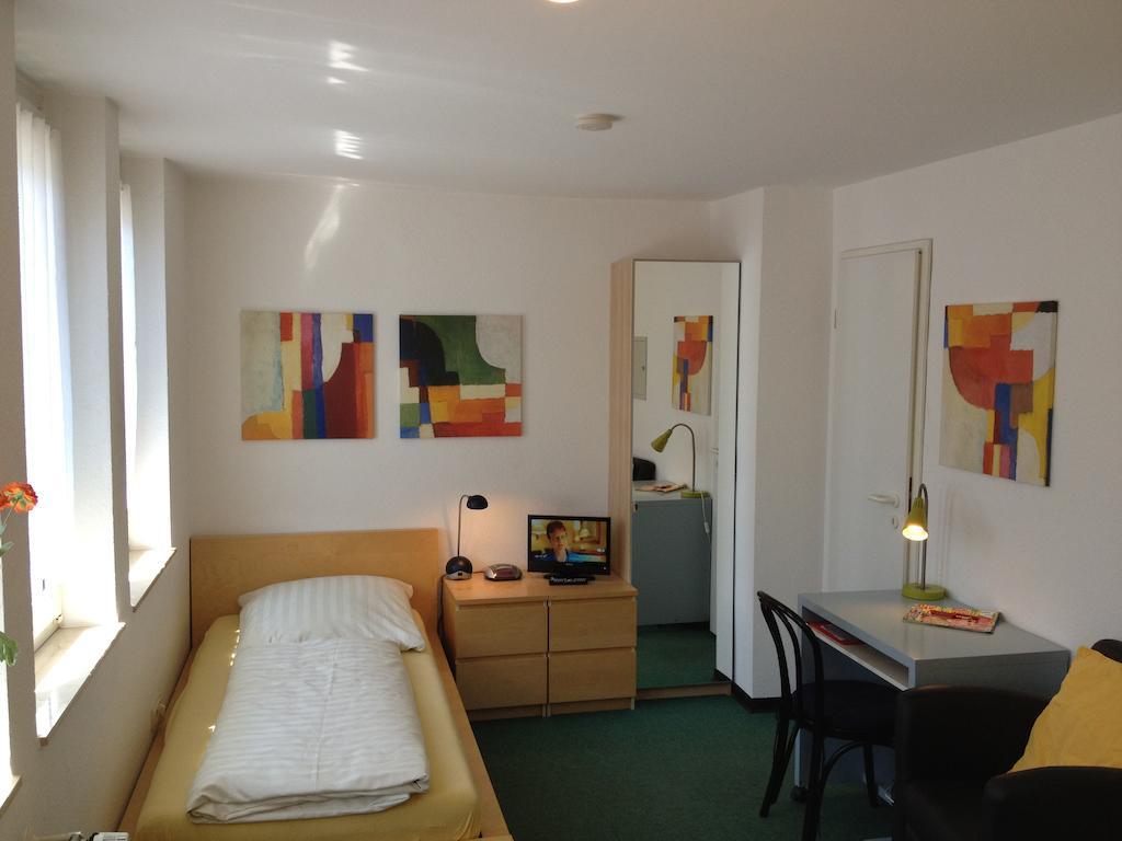 Apartmenthaus Somborn Bochum Oda fotoğraf
